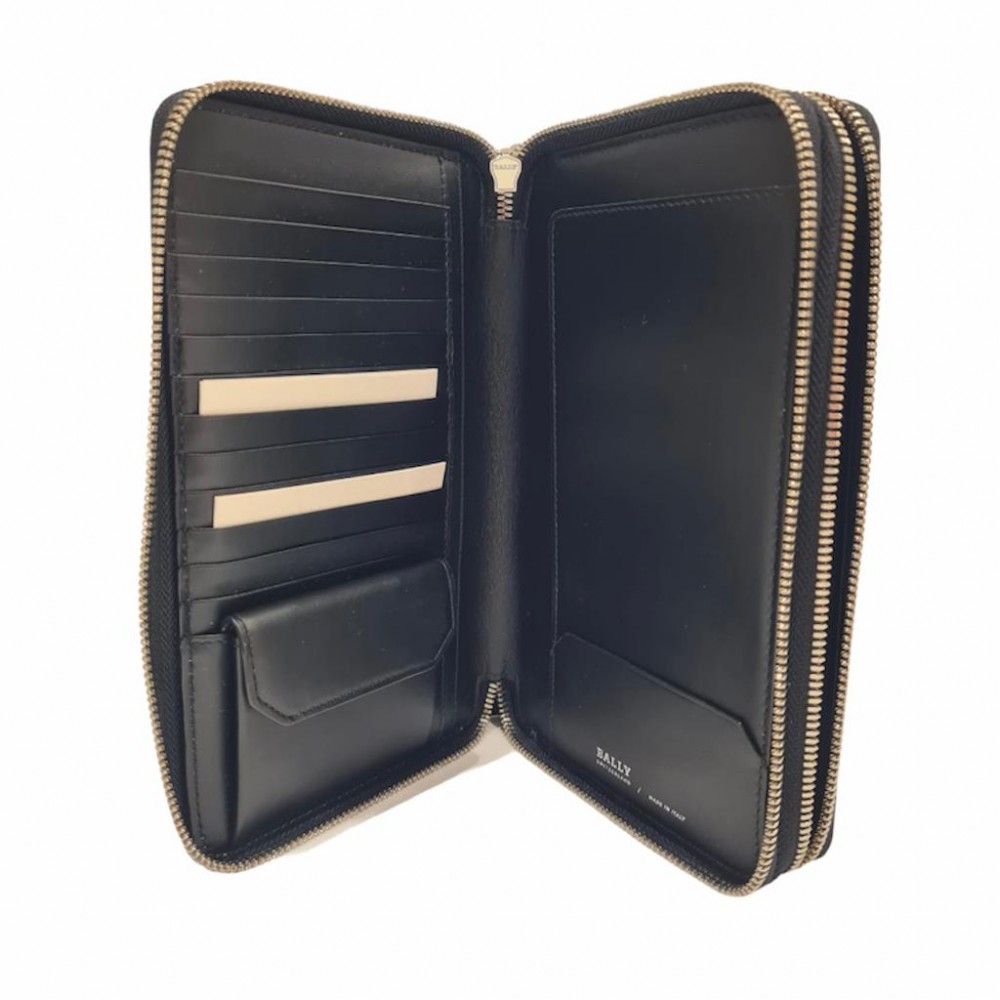 Small Leather Goods