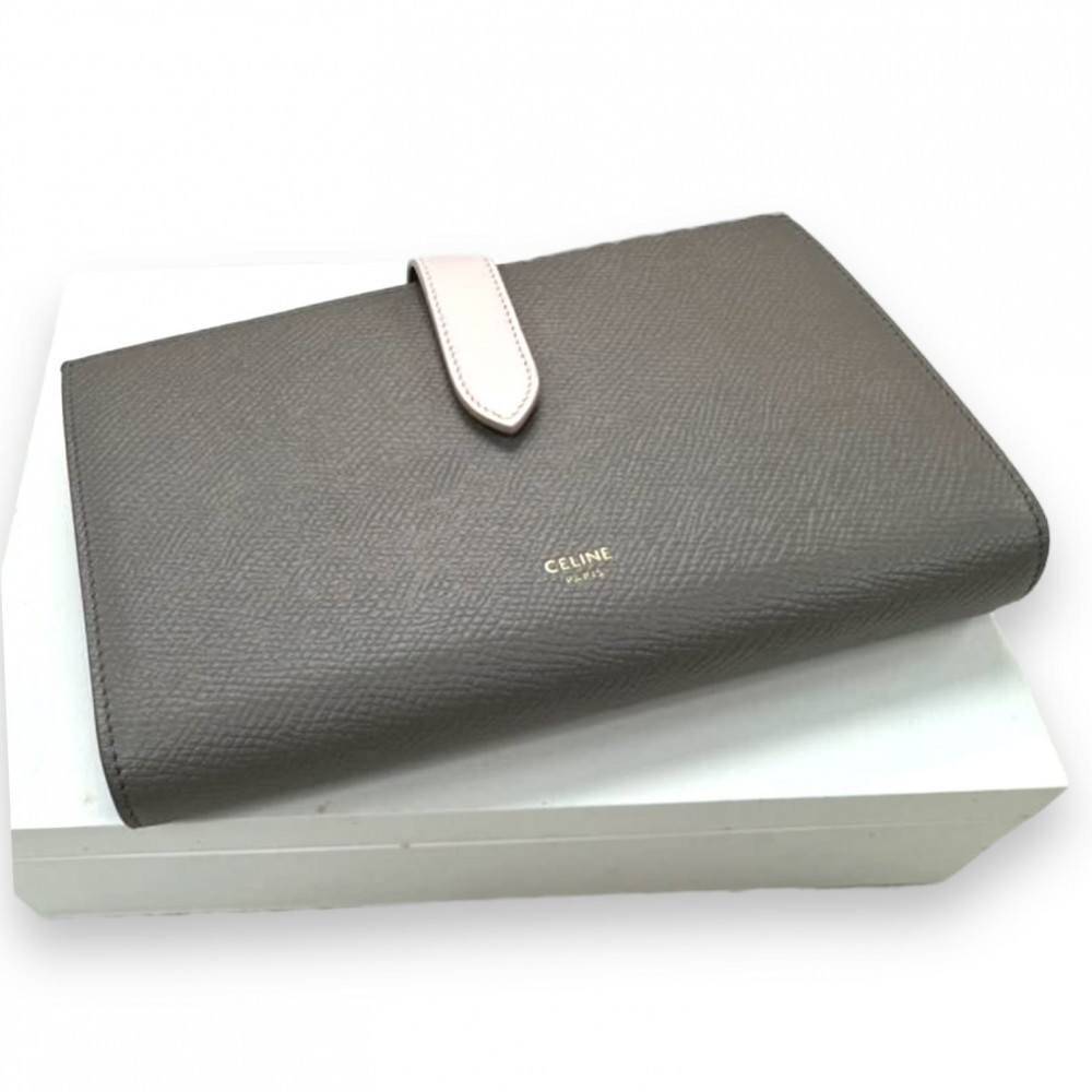 Small Leather Goods