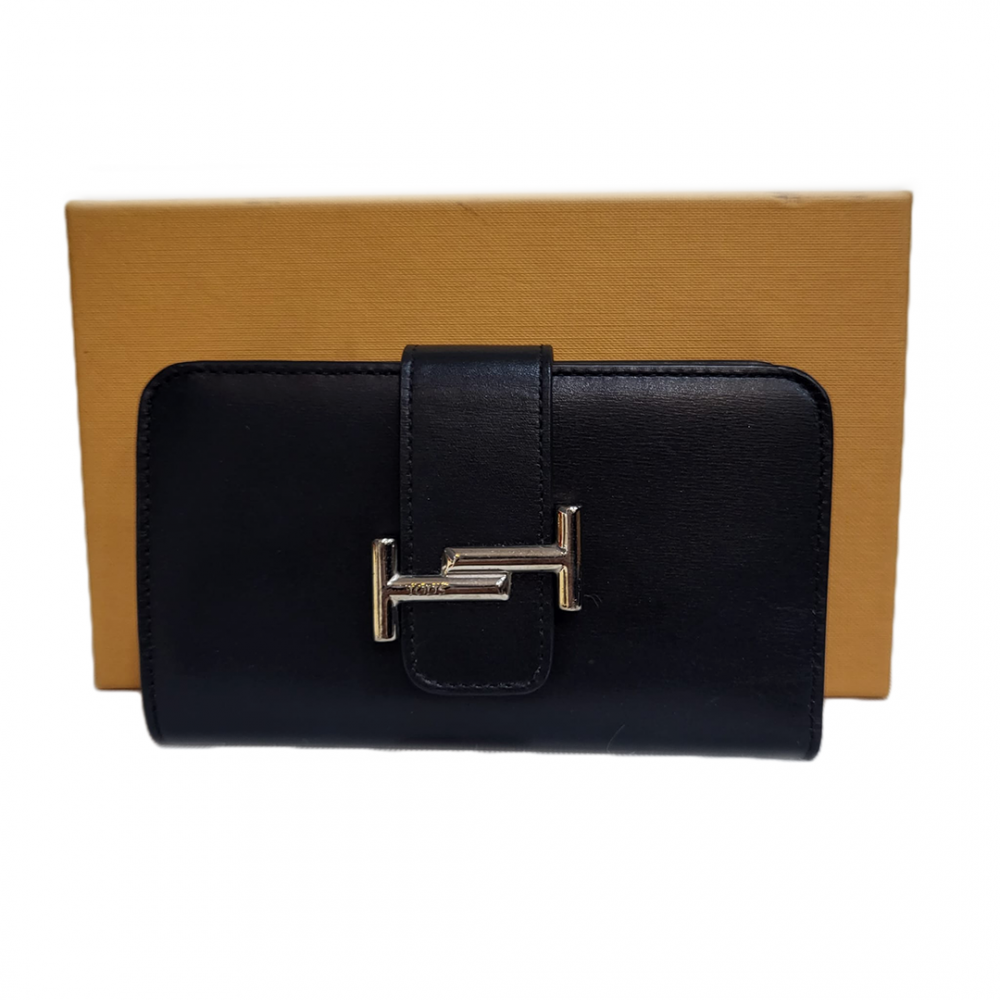 Small Leather Goods