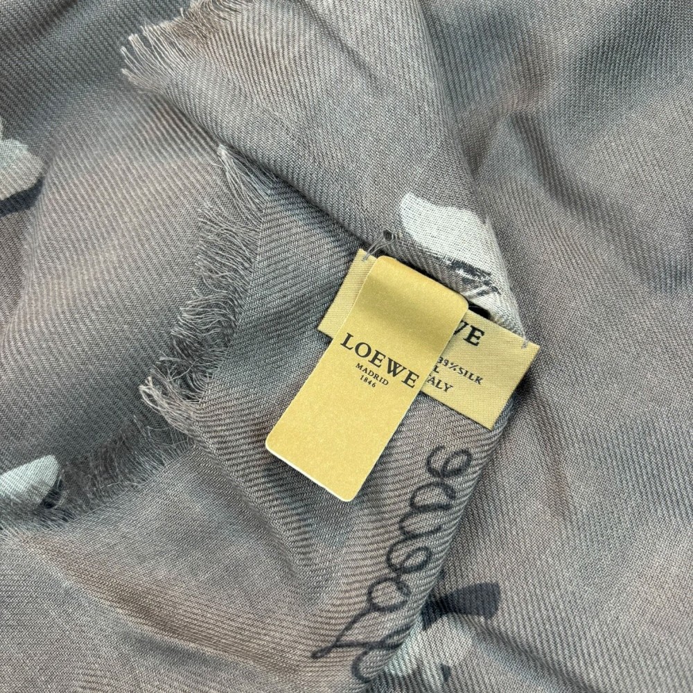 Accessories > Scarves, Shawl, Twilly
