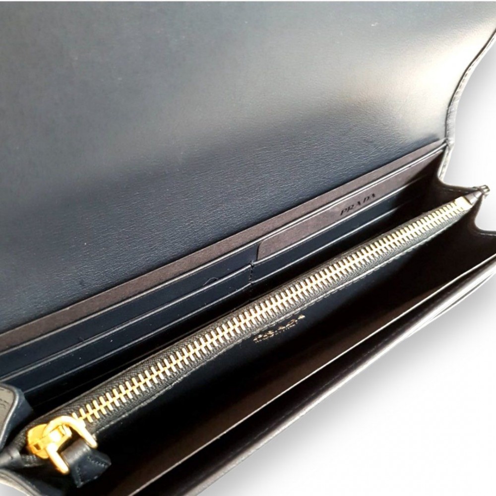 Small Leather Goods