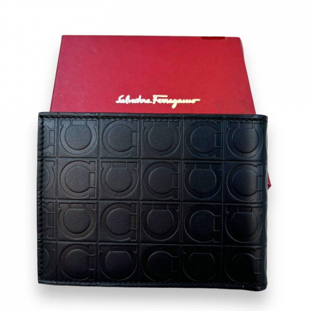 Small Leather Goods